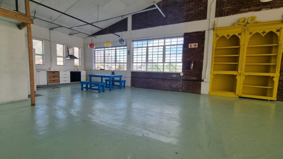 To Let Commercial Property for Rent in Woodstock Western Cape